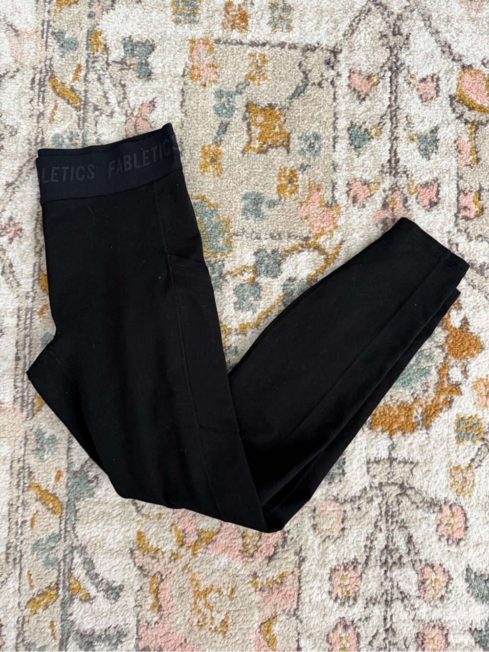 Fabletics Women’s Black High-Waist Leggings Size M Side Pockets